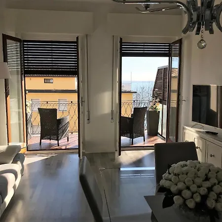 Apt Elena Fronte Lago Apartment Desenzano del Garda