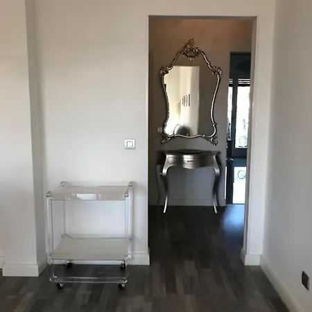 Apt Elena Fronte Lago Desenzano del Garda