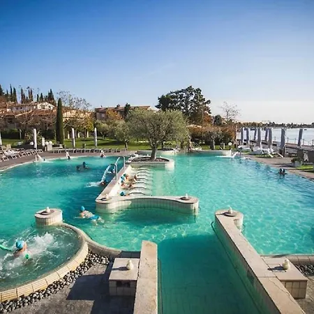 Apartment Apt Elena Fronte Lago